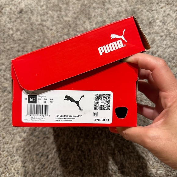 5C Puma Sneakers - Picture 7 of 7